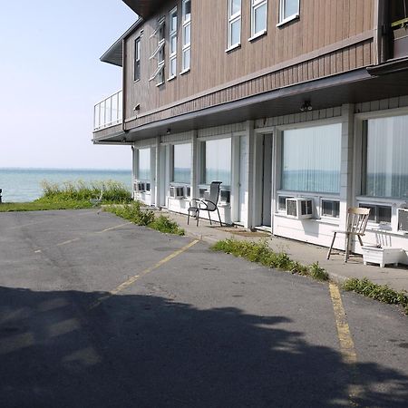 Motel Rive Du Lac Saint-Zotique Exteriör bild