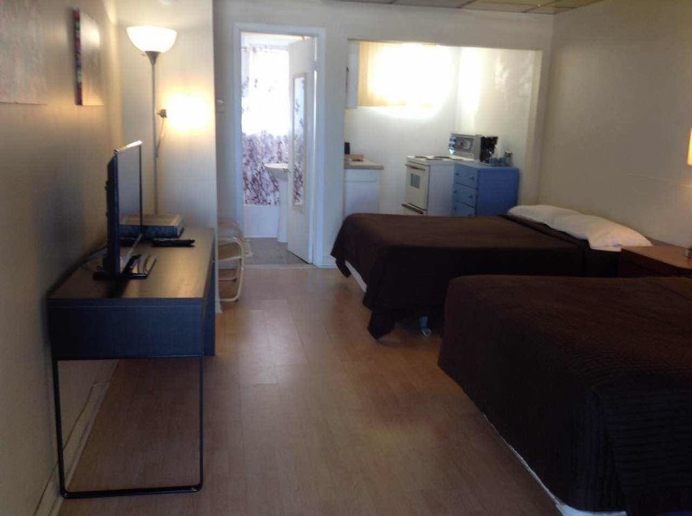 Motel Rive Du Lac Saint-Zotique Exteriör bild